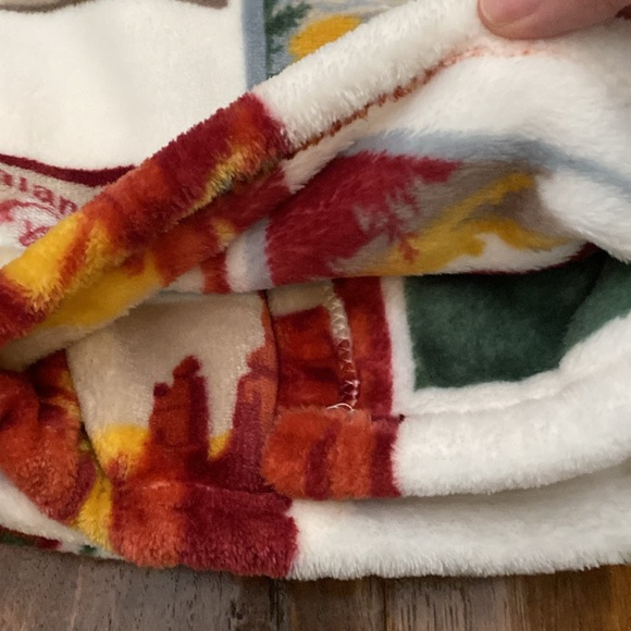 National Parks Plush Throw Blanket NEW - Picture 5 of 6
